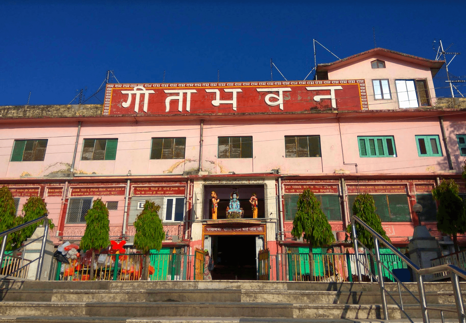 Geeta Bhawan temple complex in Rishikesh with colourful murals depicting Mahabharata stories